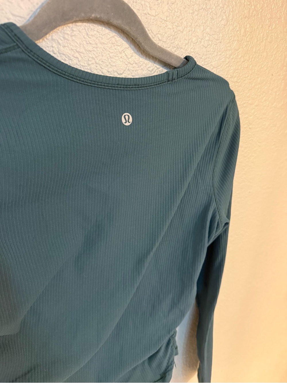 Lululemon Teal Ribbed Long-Sleeve - Medium